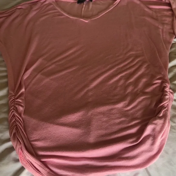 Made by Johnny - Picture 3 of 4